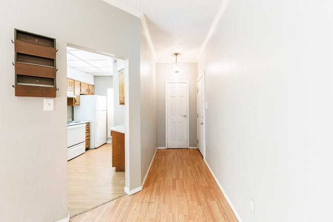Building Photo - 7405 Avenue X