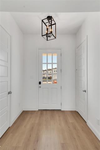Building Photo - 6673 Lake Overlook Dr