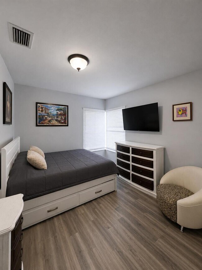 Building Photo - Northwest 2nd Court, Deerfield Beach, FL 33442 - 3 BR 2 BA house
