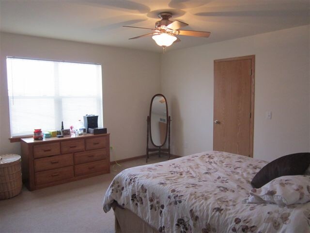 Foto del edificio - 112 Wind Stone Dr