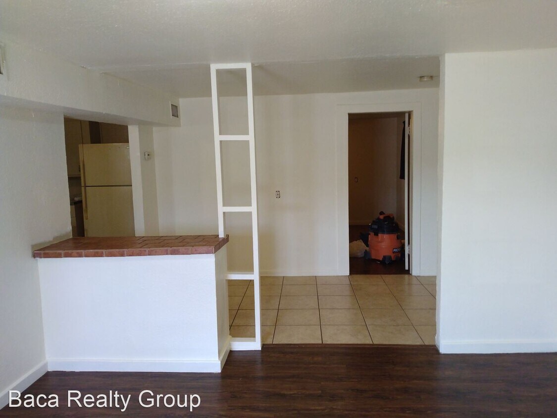 Primary Photo - 1 br, 1 bath House - 1622 S Green Ave