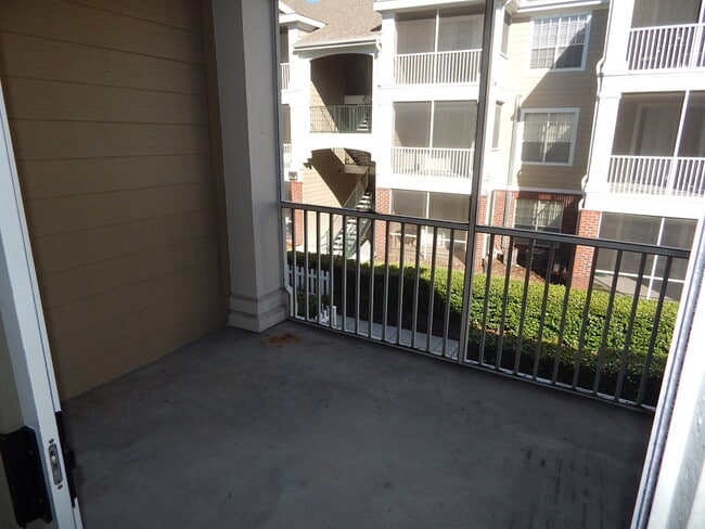 Building Photo - 2 Bed 2 Bath Condo In Plantation Park Near...