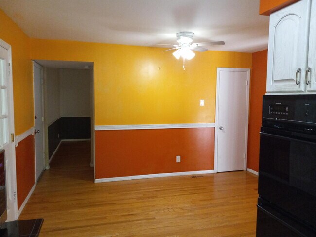 Foto del edificio - Beautiful Chesterfield Home in Desirable High Valley Neighborhood