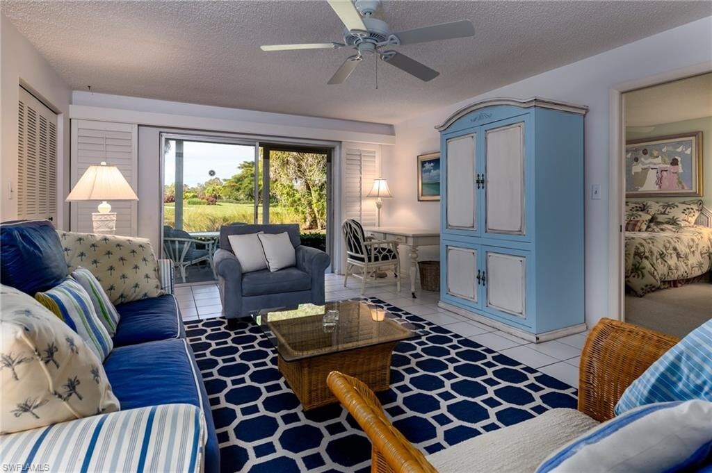 Foto principal - 221 Cypress Way E