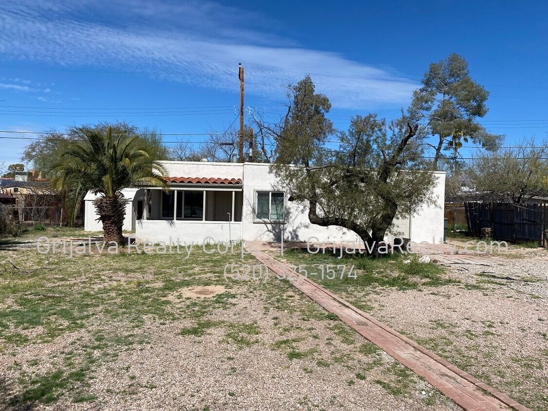 Foto principal - Cute & Cozy 1 Bedroom House on Large Lot (...