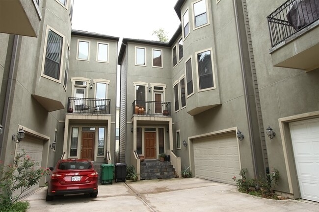 Foto del edificio - 5525 Kiam St