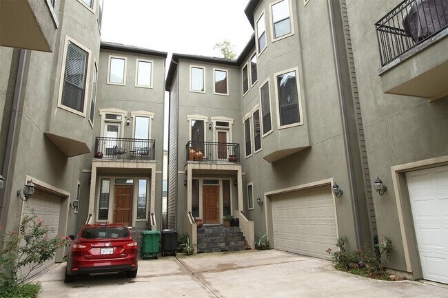 Building Photo - 5525 Kiam St