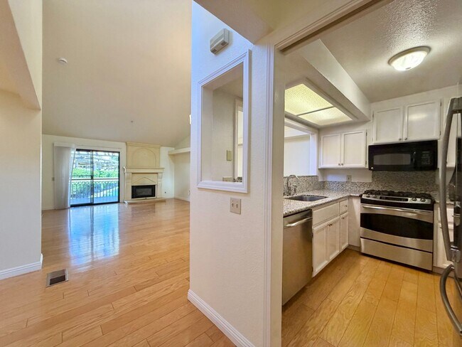 Foto del edificio - 3 Bedroom Condo in the Highly Desirable Fountain Grove 55+ Gated Community North Napa