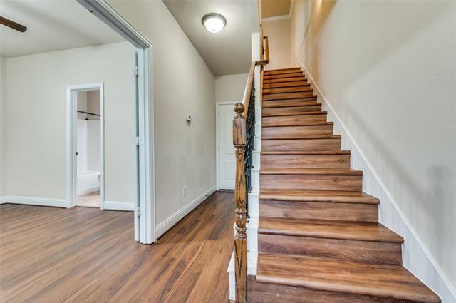 Foto del edificio - 2500 Rockbrook Dr