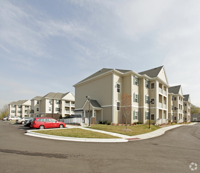 Foto del edificio - The Village of Royal Oak Senior Living 55+