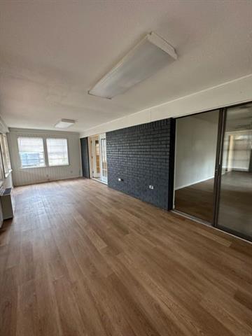 Foto del edificio - 4425 Flintrock Dr