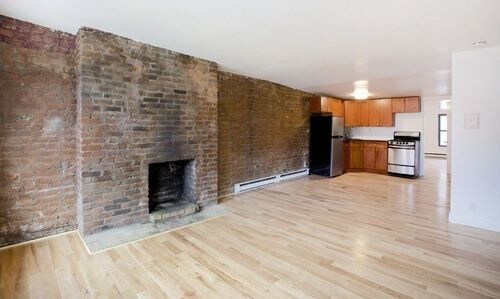 Foto del edificio - 216 7th Ave