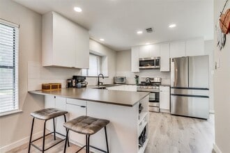 Building Photo - 12325 Los Indios Trail