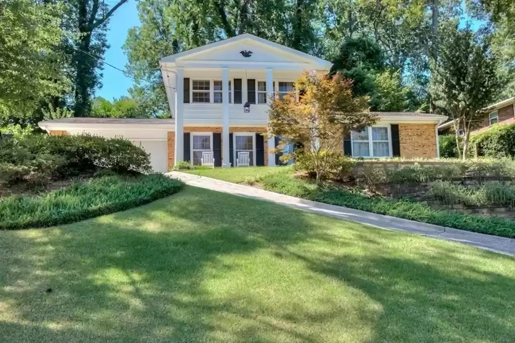 Primary Photo - 2325 Overton Rd