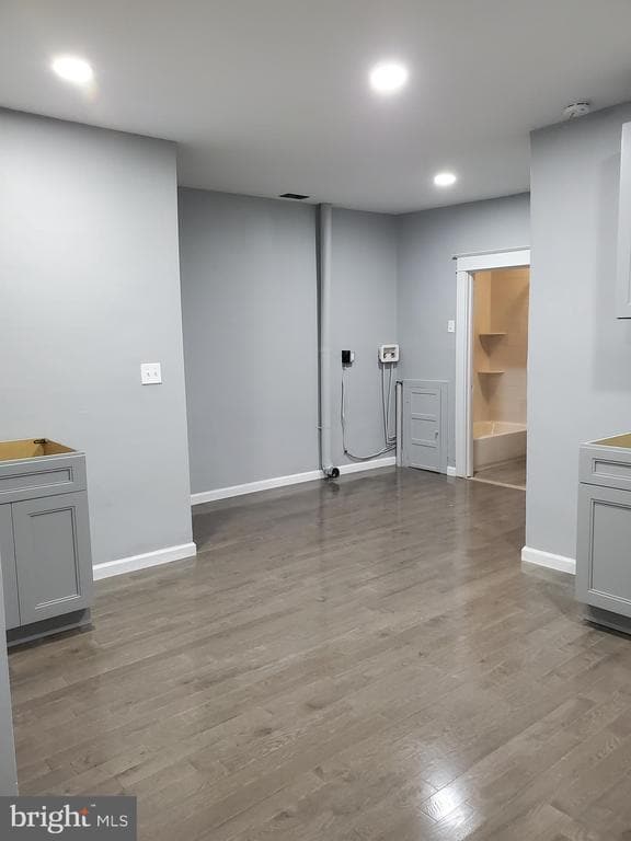 Foto del edificio - 6635 Blakemore St