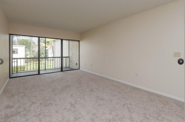 Building Photo - 3272 S Semoran Blvd