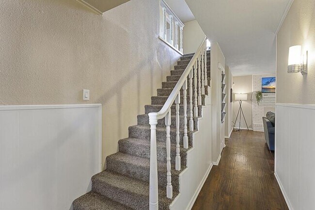 Foto del edificio - 8014 Lifford St