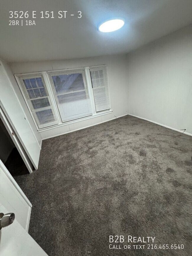 Foto del edificio - 3526 E 151st St