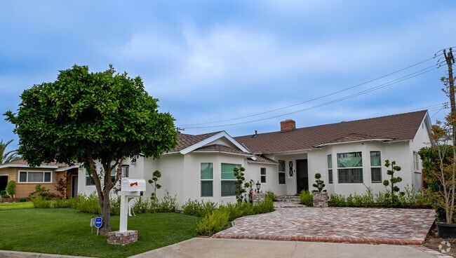 Building Photo - 10513 Marbel Ave