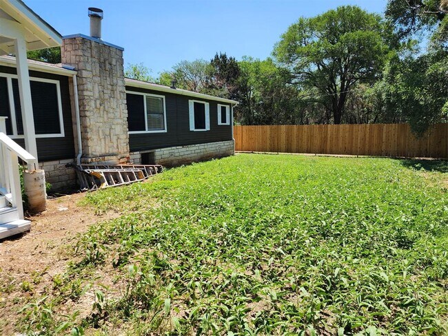 Foto del edificio - 15707 B F M 2769 Rd