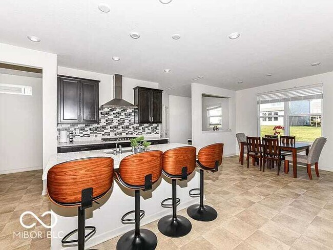 Foto del edificio - 5528 Rothbury Rd