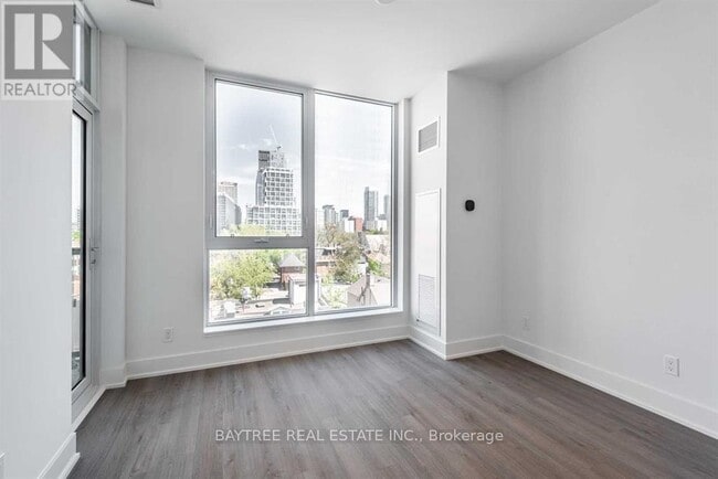 Building Photo - 1 Belsize Dr