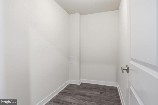Foto del edificio - 4702 Towne Park Rd