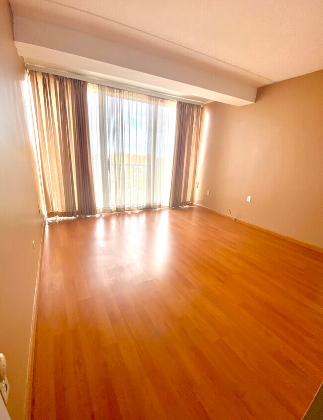 401 Cooper Landing Rd Unit 605, Cherry Hill, NJ 08002 Condo for Rent in Cherry Hill, NJ