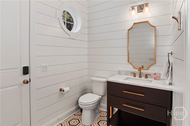 Building Photo - 437 Bear River Dr