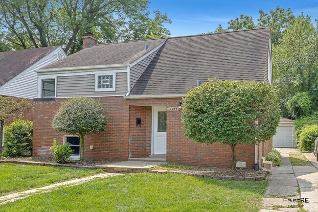 Building Photo - 2059 Downey Rd