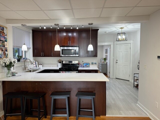 Foto del edificio - 909 Saint Rita Ave