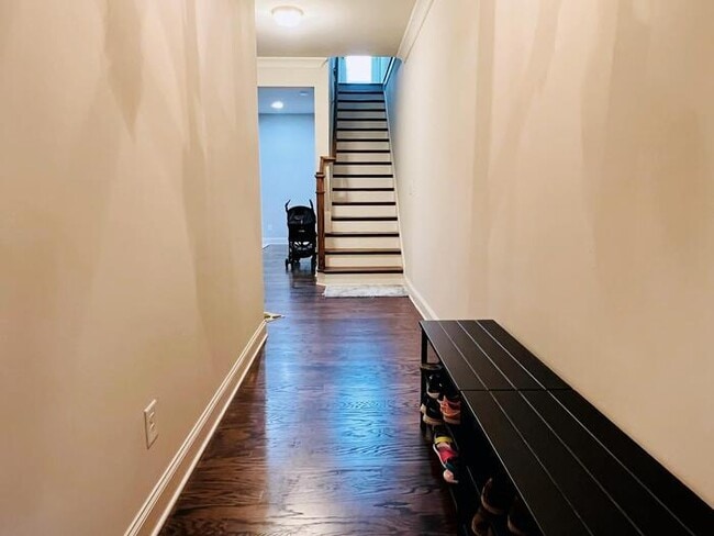 Building Photo - 2521 Skyland Drive 3 bedroom townhouse