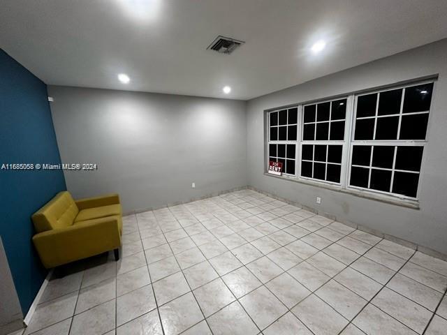 Foto del edificio - 10320 SW 50th St