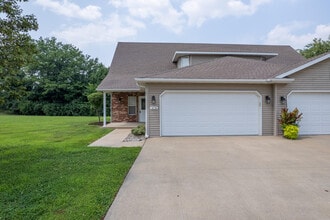 Building Photo - 3236 Wind River Cir