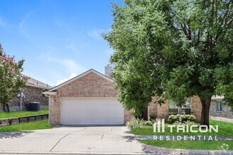 Building Photo - 6609 Chalk River Dr