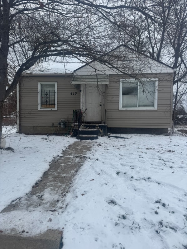 Building Photo - 3401 Davison Rd