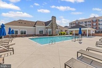 Building Photo - 224 Breeders Cup Dr
