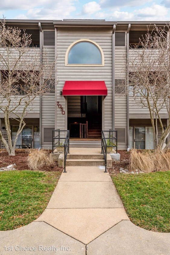 Primary Photo - 7050 Harbour Village Ct