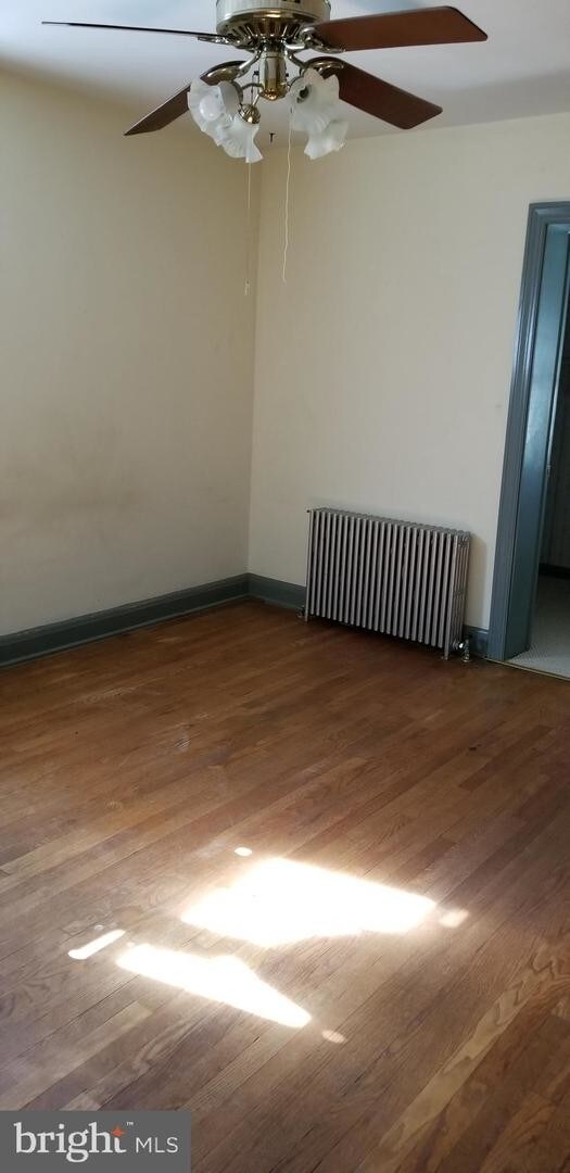 Foto del edificio - 8 Locust Dr