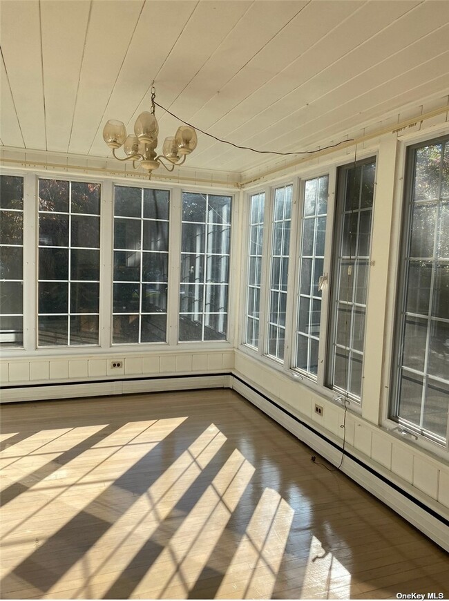 Building Photo - 48 Squirrel Hill Rd