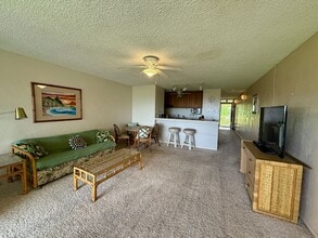 Building Photo - 75-5681-5681 Kuakini Hwy