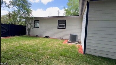 Building Photo - 2803 E Pine St