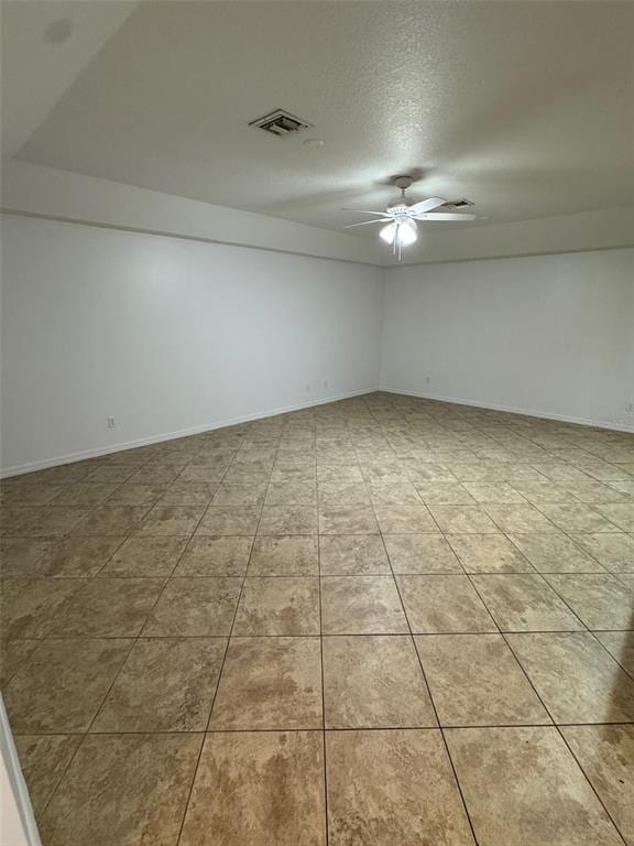 Building Photo - 2963 Walnut Ct
