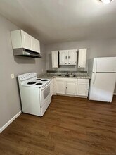 Building Photo - 50 Hunters Ave