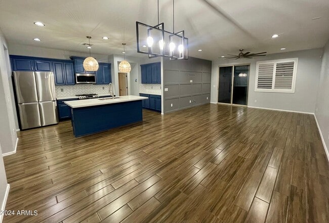 Foto del edificio - 26880 N 99th Dr