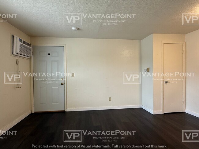 Building Photo - 2245 Imperial Ln