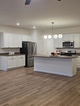 Building Photo - 5933 Hawkweed Dr