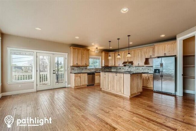Building Photo - 6521 Eastside Drive Northeast, Tacoma, WA,...