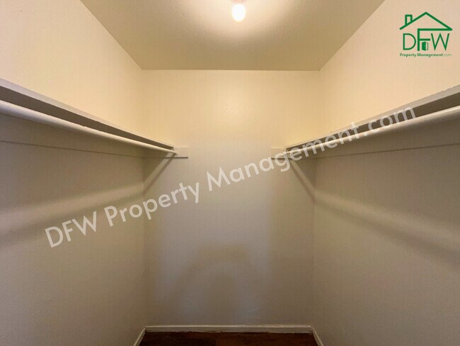 Foto del edificio - Fry Street Apartments