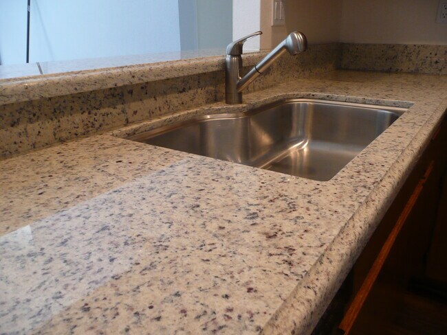 Foto del edificio - 23731 Del Monte Dr